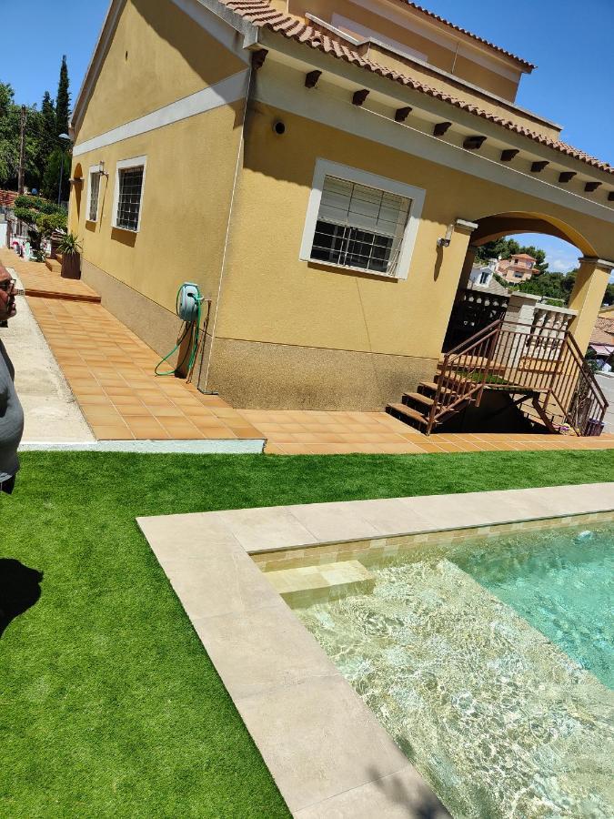 Villa Genis Calafell Buitenkant foto