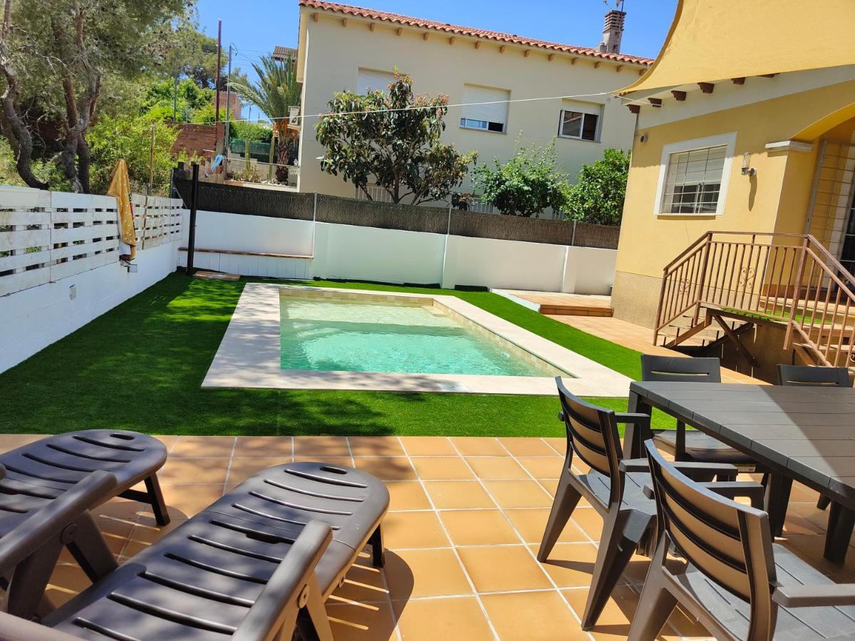 Villa Genis Calafell Buitenkant foto