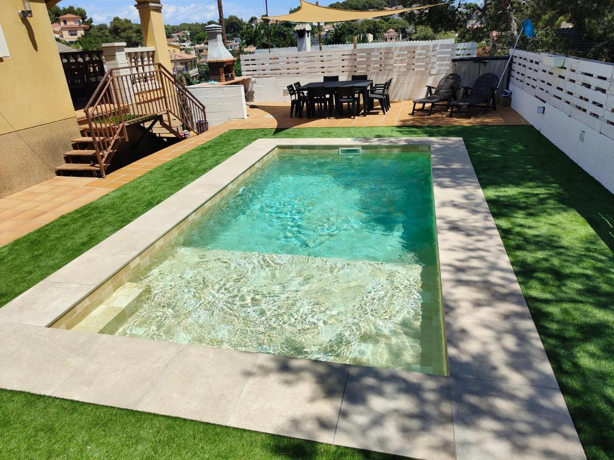 Villa Genis Calafell Buitenkant foto