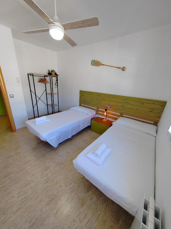 Villa Genis Calafell Buitenkant foto